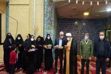 تجلیل از پرستاران به مناسبت میلاد باسعادت حضرت زینب(س) و روز پرستار