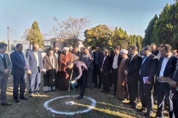 آیین کلنگ زنی سایت جدید همراه اول روستای بایع کلا شهرستان نکا