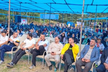 برگزاری همایش پیاده روی خانوادگی در روستای سرلیماک بخش دالخانی رامسر