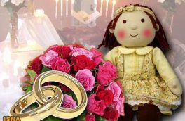 عروس های عروسک به دست، قربانی افکار پوسیده