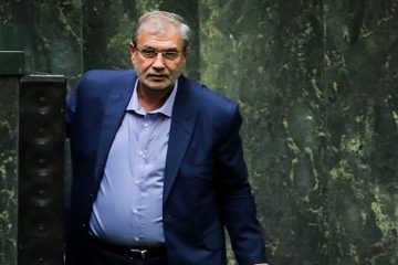 وزیر کار، بیکار شد/ مجلس به ربیعی رای عدم اعتماد داد