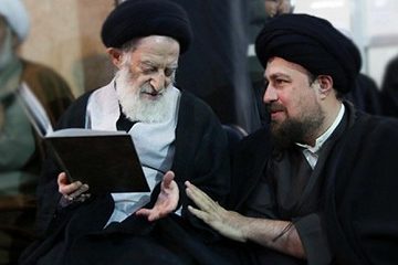 تأسف شدید خود را از اسائه ادبی که به ساحت‌تان شده، ابراز می‌دارم