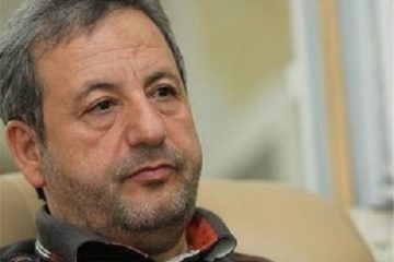 رئیس جمهور در ولنجک خانه دارد، وزیرش در لواسان، به مسکن مهر می‌گویند قوطی!