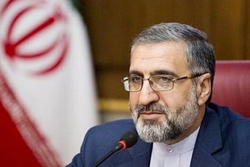 بابک زنجانی در زندان است