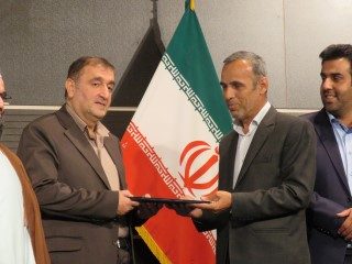 مهندس چمن آرا مردم محوری و توجه به نیازهای مردم را سرلوحه کار خود قرارداد