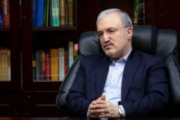 نمکی: هجمه کرونا، شدید و سنگین خواهد بود