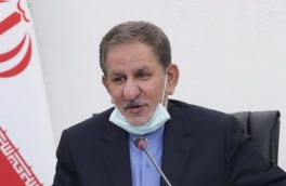معلمان و اساتید پرچم آموزش را در وضعیت رویارویی با کرونا برافراشته داشته‌اند