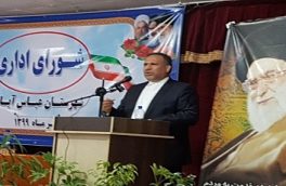 باید دست دولت را برای عبور از مشکلات گرفت