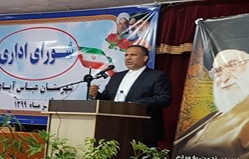 باید دست دولت را برای عبور از مشکلات گرفت