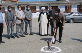 کلنگ احداث دبستان خیرساز  ۷ کلاسه شهید کلانتری نور به زمین زده شد