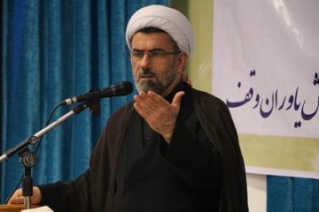 اقامه نماز ظهر روز عاشورا در بقاع متبرکه مازندران