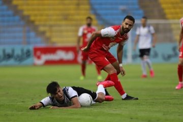 پرسپولیس همچنان در حسرت برد خارج‌ از خانه/ شاگردان گل‌محمدی به یک امتیاز قناعت کردند
