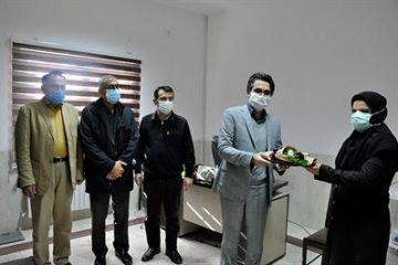 تقدیر از پرستار دانشگاه مازندران