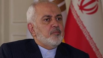 ظریف: با کمک حاج قاسم پیشنهادی برای آتش بس در یمن دادیم/هر طرح صلحی که پیگیری کردم شهید سلیمانی مبدع آن بود