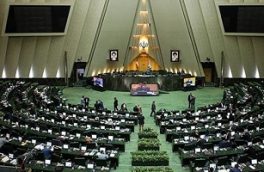 بیانیه ۲۰۰ نماینده مجلس مبنی بر ممنوعیت ورود واکسن آمریکایی، انگلیسی و فرانسوی