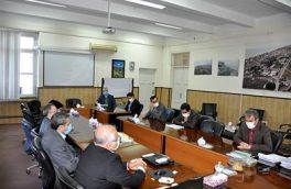 نشست مدیریت شعب بانک صادرات مازندران با معاون اداری و مالی دانشگاه مازندران