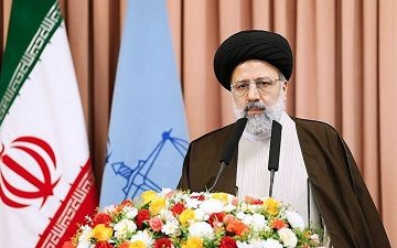 آیت‎الله رئیسی: با فساد فساد گفتن مشکل حل نمی‌شود