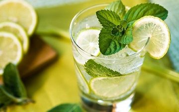 ۵ نوشیدنی فوق‌العاده برای کنترل تشنگی در ماه رمضان