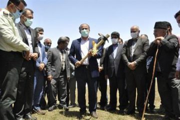 آیین کلنگ‌زنی پژوهشکده اقلیم خزری دانشگاه مازندران در پردیس تحقیقاتی نیراسم