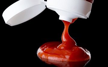 ۶ بیماری که با مصرف سس گوجه فرنگی بروز می‌کند
