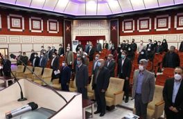 نشست ارایه گزارش عملکرد دانشگاه در سال‌های اخیر و تبیین سیاست‌های کلی و راهبردی در سال تحصیلی۱۴۰۱-۱۴۰۰