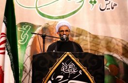 عاشورا تجلی مردانگی و آزادگی است