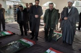 غبار روبی مزار شهدای روستای میانگله نکا