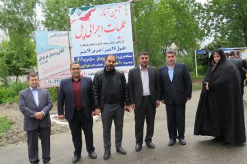 کلنگ آغاز عملیات اجرایی پل جنب استخر نگین بر زمین زده شد
