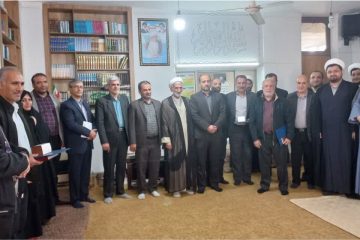 جلسه شورای زکات در دفتر امام جمعه شهرستان نکا برگزار شد 