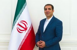 تجلیل اعضای مجمع خیرین طرح ملی تلاوت قرآن کریم از دکتر حمیدرضا باریکانی ریاست مجمع