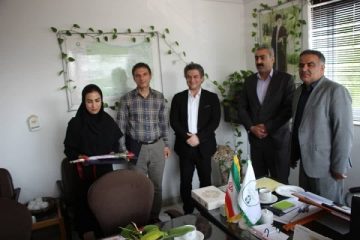  تقدیر شهرداری و شورای اسلامی شهر نور از کارشناسان محیط زیست شهرستان نور 