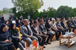 نشان خیرین بر سینه آموزش و پرورش چالوس