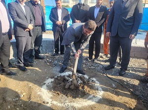 کلنگ بهسازی میدان کارگر با برآورد ۲ میلیارد تومان به زمین زده شد
