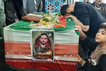 عطر حضور شهید مدافع امنیت در مصلی الغدیر نور پیچید