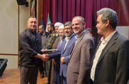 انتخاب مسئول آتش‌نشانی شهرداری رویان به عنوان کارمند نمونه دستگاه‌های اجرایی شهرستان نور